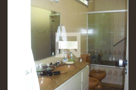 Casa à venda com 4 quartos, 286m² em Butantã, São Paulo