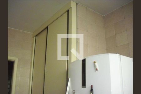 Casa à venda com 4 quartos, 286m² em Butantã, São Paulo