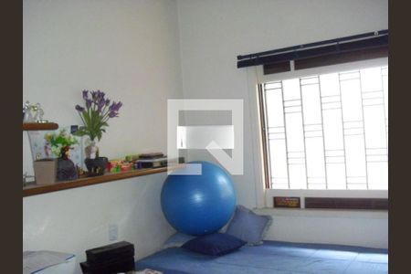 Casa à venda com 4 quartos, 286m² em Butantã, São Paulo