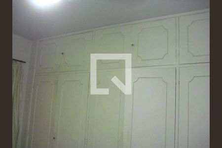 Casa à venda com 4 quartos, 286m² em Butantã, São Paulo