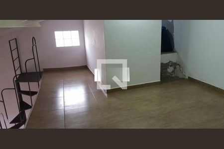 Casa à venda com 3 quartos, 250m² em Bandeiras, Osasco