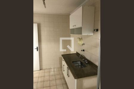 Apartamento à venda com 2 quartos, 54m² em Jardim Cláudia, São Paulo