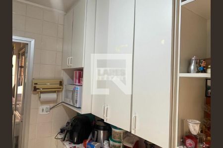 Apartamento à venda com 2 quartos, 54m² em Jardim Cláudia, São Paulo