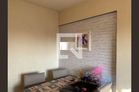 Apartamento à venda com 2 quartos, 54m² em Jardim Cláudia, São Paulo