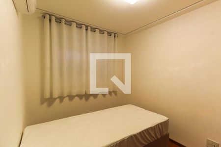 Quarto 1 de apartamento para alugar com 2 quartos, 54m² em Quarta Parada, São Paulo