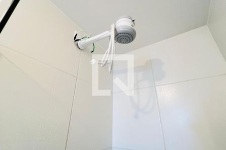 Banheiro de apartamento à venda com 2 quartos, 36m² em Vila das Bandeiras, Guarulhos