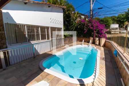 Área externa de casa à venda com 3 quartos, 180m² em Fátima, Niterói
