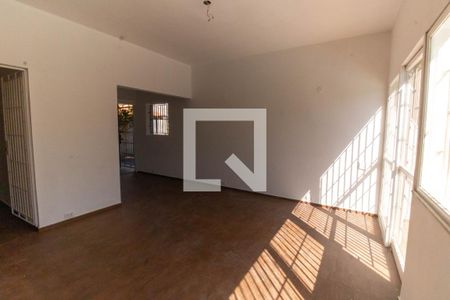 Sala de casa à venda com 3 quartos, 180m² em Fátima, Niterói