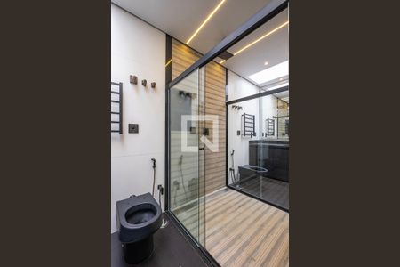 Suíte 1 - Banheiro de casa à venda com 5 quartos, 450m² em Jardim Paulista, São Paulo