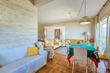 Sala de apartamento para alugar com 4 quartos, 180m² em Centro, Guarujá