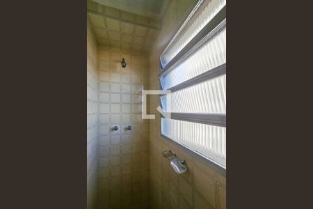 Banheiro de apartamento para alugar com 4 quartos, 180m² em Centro, Guarujá