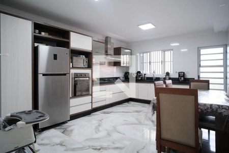 Cozinha de casa à venda com 3 quartos, 200m² em Vila Ré, São Paulo
