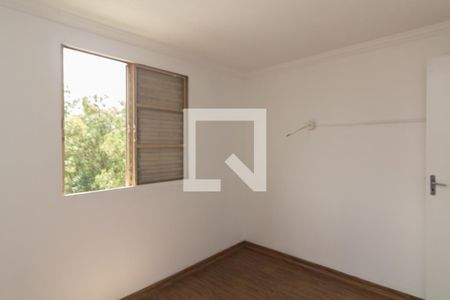 Quarto 1 de apartamento para alugar com 2 quartos, 53m² em Conjunto Residencial José Bonifácio, São Paulo