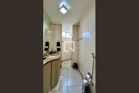Banheiro de apartamento à venda com 4 quartos, 154m² em Serra, Belo Horizonte
