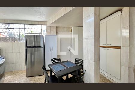 Cozinha de apartamento à venda com 4 quartos, 154m² em Serra, Belo Horizonte