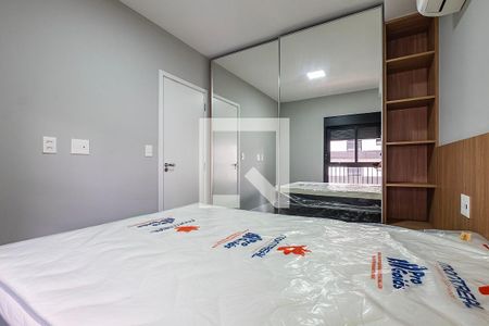 Quarto de apartamento para alugar com 1 quarto, 35m² em Pinheiros, São Paulo