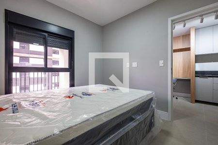 Quarto de apartamento para alugar com 1 quarto, 35m² em Pinheiros, São Paulo
