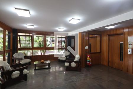 Área comum - Hall de entrada de apartamento para alugar com 3 quartos, 244m² em Centro, Canoas