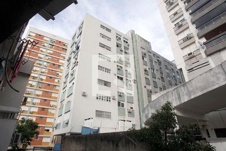 Vista da  Suíte de apartamento à venda com 2 quartos, 110m² em Floresta, Porto Alegre