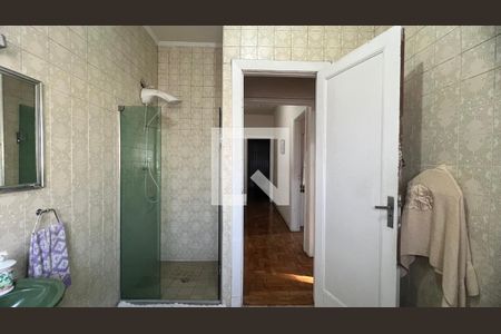 Banheiro de casa à venda com 3 quartos, 280m² em Pinheiros, São Paulo