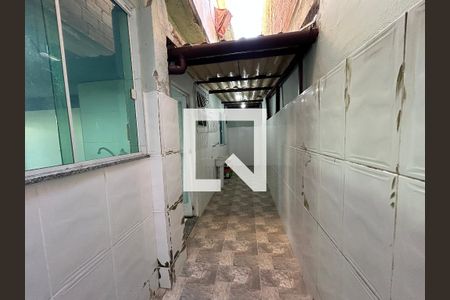 Área de Serviço de casa para alugar com 2 quartos, 55m² em Marechal Hermes, Rio de Janeiro