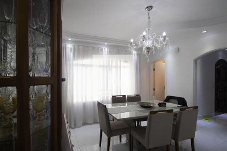 Sala de Jantar de casa à venda com 4 quartos, 190m² em Vila Medeiros, São Paulo