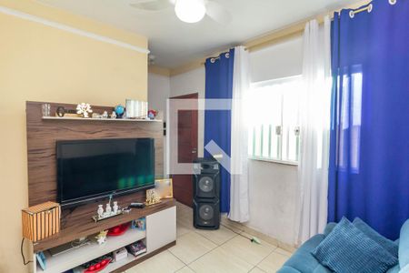 Sala de casa de condomínio à venda com 2 quartos, 105m² em Cidade Líder, São Paulo