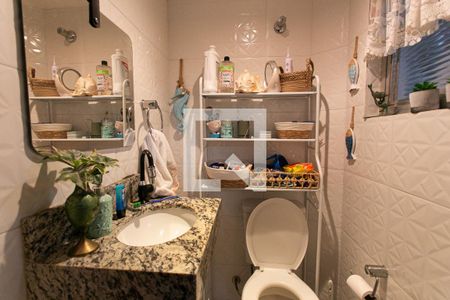 Banheiro de Serviço de casa à venda com 2 quartos, 100m² em Tatuapé, São Paulo