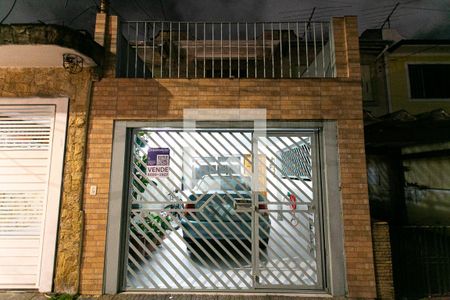 Fachada de casa à venda com 2 quartos, 100m² em Tatuapé, São Paulo