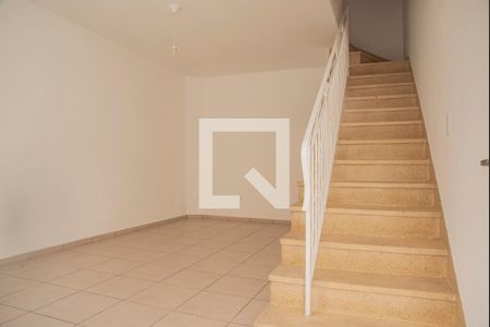 Casa de Condomínio para alugar com 2 quartos, 75m² em Planalto Paulista, São Paulo