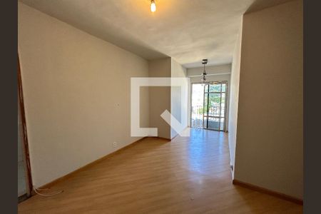 Sala de apartamento para alugar com 2 quartos, 62m² em Cascadura, Rio de Janeiro