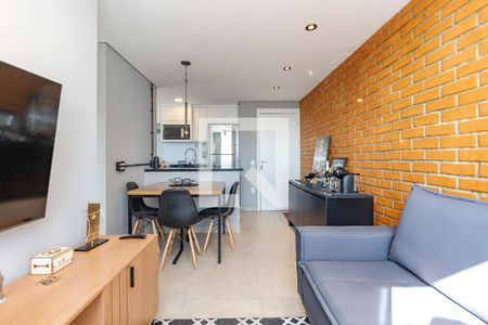 Sala de apartamento para alugar com 2 quartos, 43m² em Santo Amaro, São Paulo