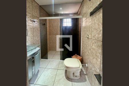 Banheiro da Suíte de casa para alugar com 2 quartos, 150m² em Jardim Paulista, Barueri