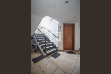 Área comum - Hall de entrada de apartamento à venda com 2 quartos, 62m² em Camaquã, Porto Alegre