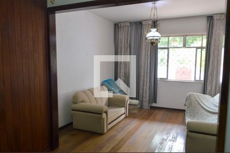 Sala de casa para alugar com 3 quartos, 180m² em Tanque, Rio de Janeiro