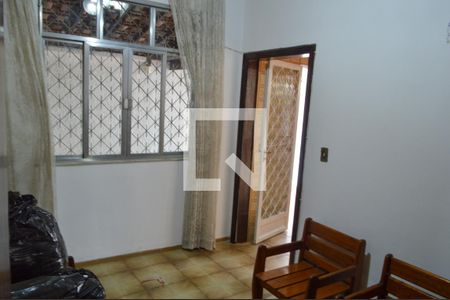 Sala 2 de casa para alugar com 3 quartos, 180m² em Tanque, Rio de Janeiro