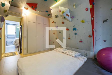 Quarto  de apartamento para alugar com 3 quartos, 100m² em Cerqueira César, São Paulo