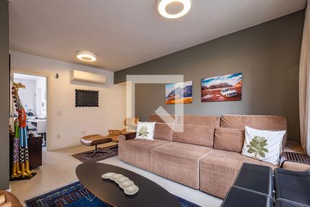 Sala de apartamento para alugar com 3 quartos, 100m² em Cerqueira César, São Paulo