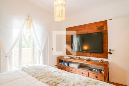 Casa à venda com 3 quartos, 200m² em Jardim das Vertentes, São Paulo