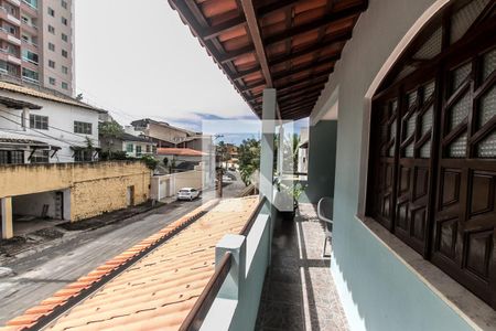 varanda de casa de condomínio para alugar com 3 quartos, 120m² em Itapuã, Salvador
