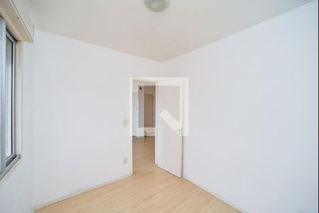 Quarto 1 de apartamento à venda com 2 quartos, 58m² em Sarandi, Porto Alegre