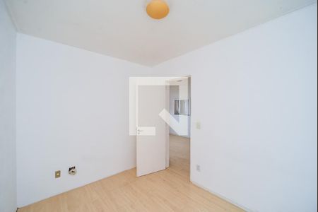 Quarto 2 de apartamento à venda com 2 quartos, 58m² em Sarandi, Porto Alegre
