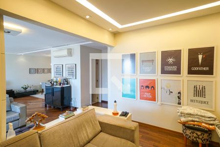 Sala de TV de apartamento à venda com 4 quartos, 185m² em Tatuapé, São Paulo