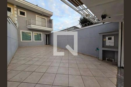 Casa à venda com 3 quartos, 120m² em Vila Vitorio Mazzei, São Paulo