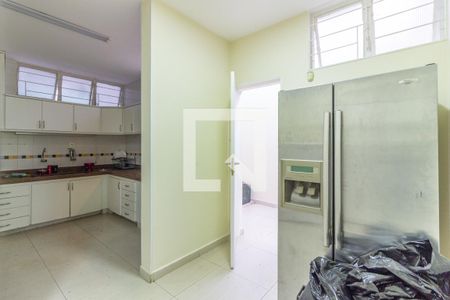 Cozinha de casa à venda com 5 quartos, 700m² em Alto de Pinheiros, São Paulo