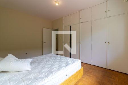 Quarto 1 de casa à venda com 5 quartos, 700m² em Alto de Pinheiros, São Paulo