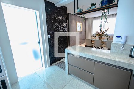 Cozinha de apartamento à venda com 4 quartos, 140m² em Castelo, Belo Horizonte