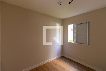 Quarto 1 de apartamento para alugar com 2 quartos, 70m² em Jardim da Gloria, Cotia