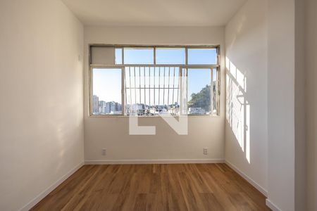 Quarto 1 de apartamento para alugar com 3 quartos, 88m² em Tijuca, Rio de Janeiro