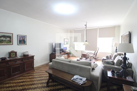 Casa à venda com 3 quartos, 240m² em Planalto Paulista, São Paulo